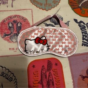 Earth Therapeutics Hello Kitty Eye Mask